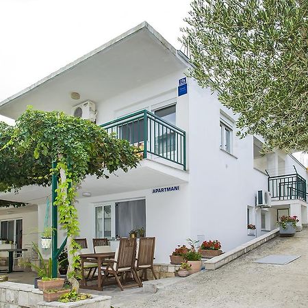 Drače Apartments Zovko מראה חיצוני תמונה