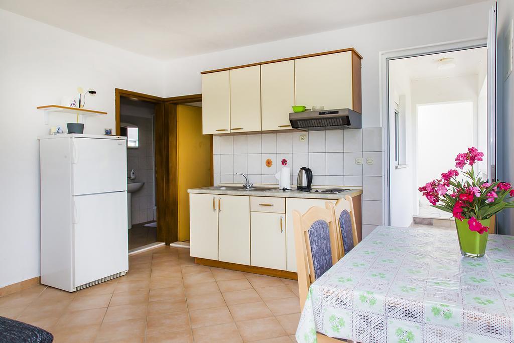 Drače Apartments Zovko מראה חיצוני תמונה