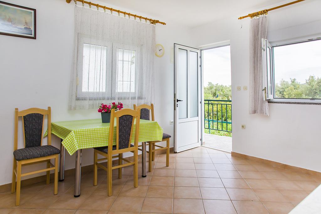 Drače Apartments Zovko מראה חיצוני תמונה
